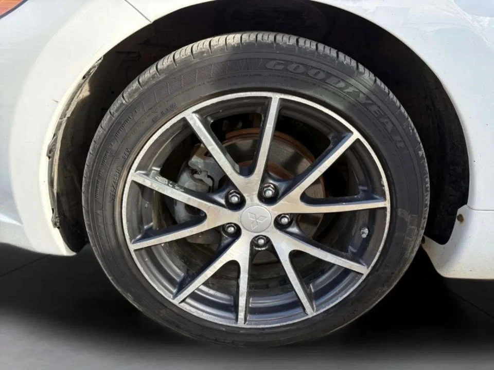 2012 Mitsubishi Eclipse 4th Gen - Image 17 of 19