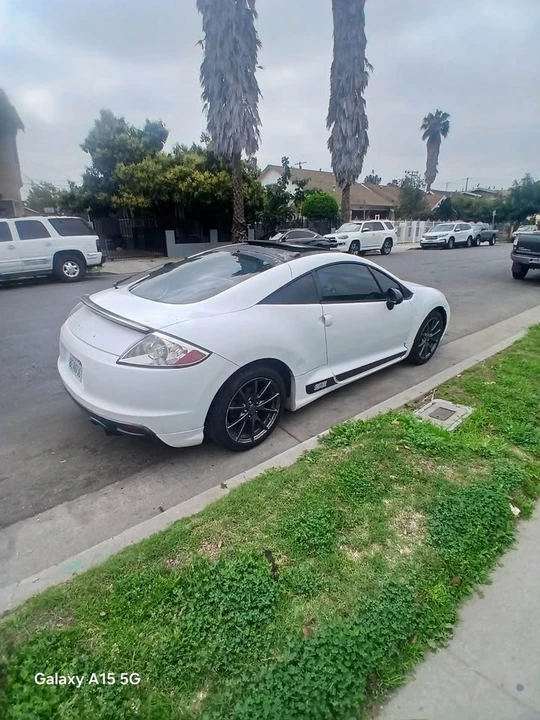 2012 Mitsubishi Eclipse 4th Gen - Image 6 of 8