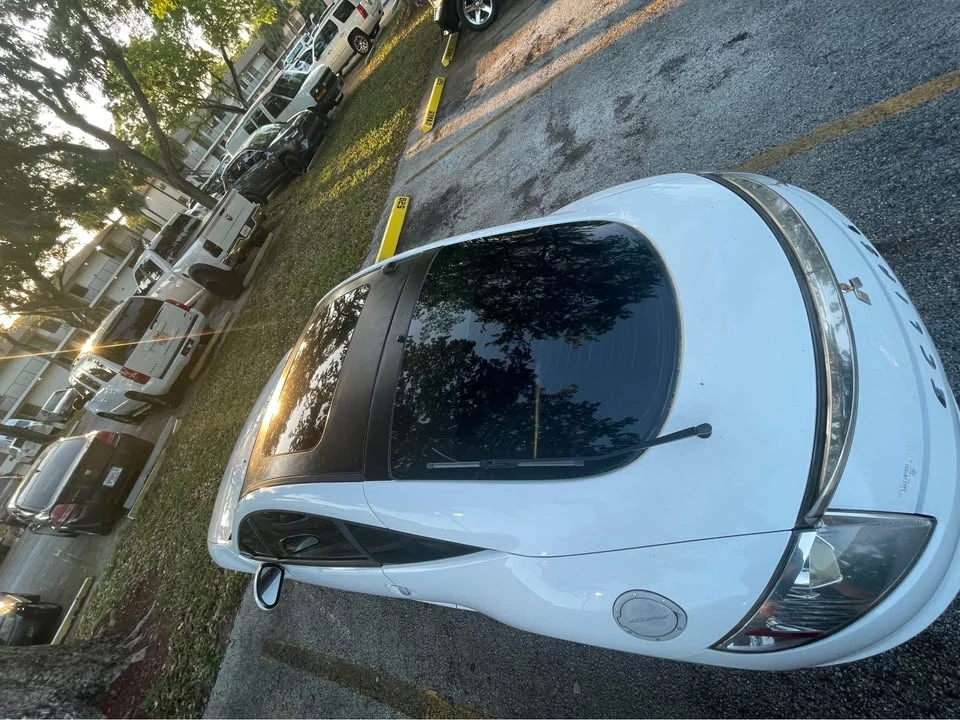2012 Mitsubishi Eclipse 4th Gen - Image 7 of 14