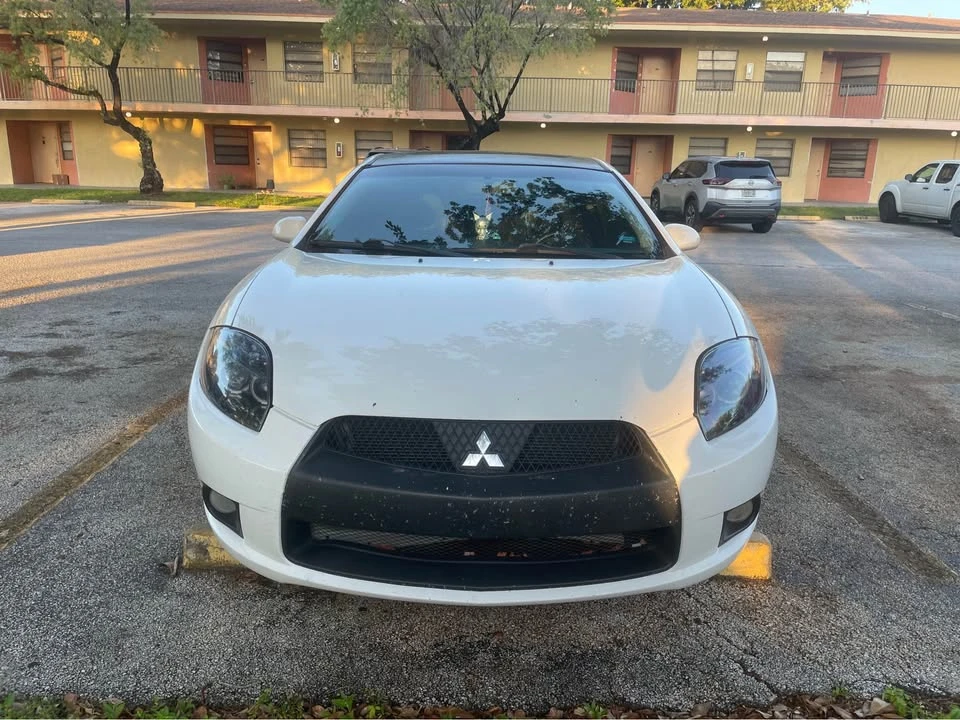 2012 Mitsubishi Eclipse 4th Gen - Image 5 of 14