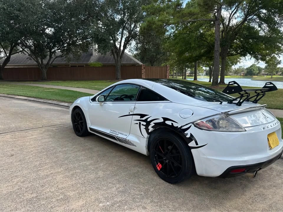 2012 Mitsubishi Eclipse 4th Gen - Image 9 of 11