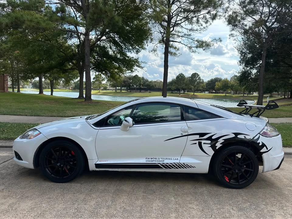 2012 Mitsubishi Eclipse 4th Gen - Image 10 of 11