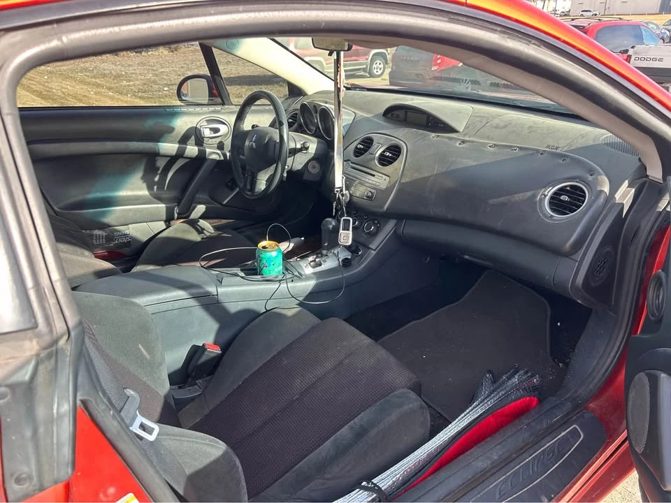 2012 Mitsubishi Eclipse 4th Gen - Image 4 of 4