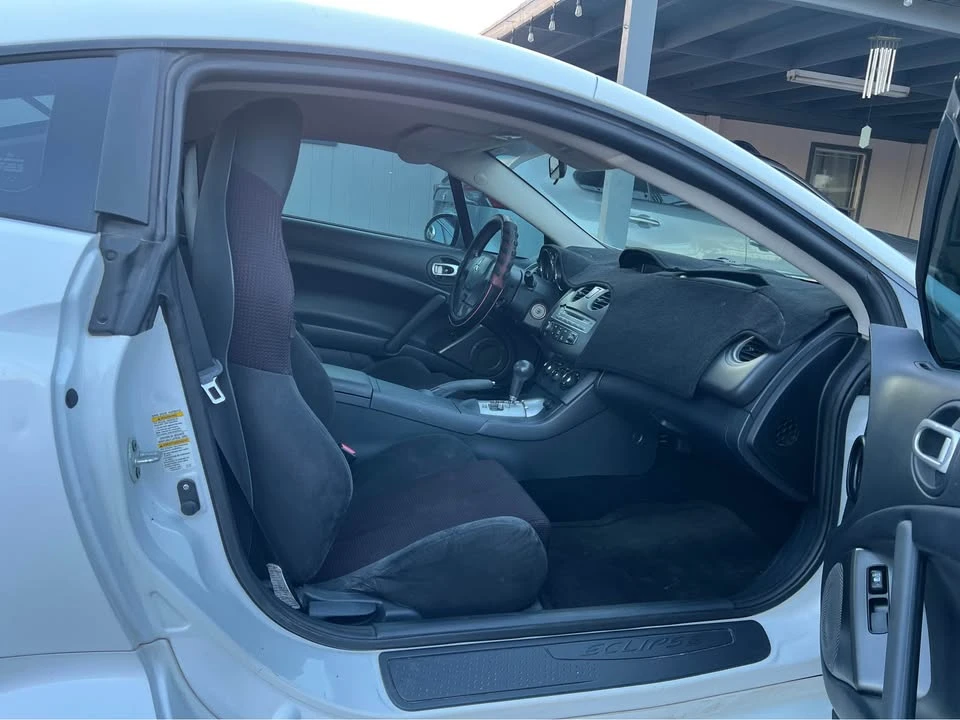 2012 Mitsubishi Eclipse 4th Gen - Image 6 of 10