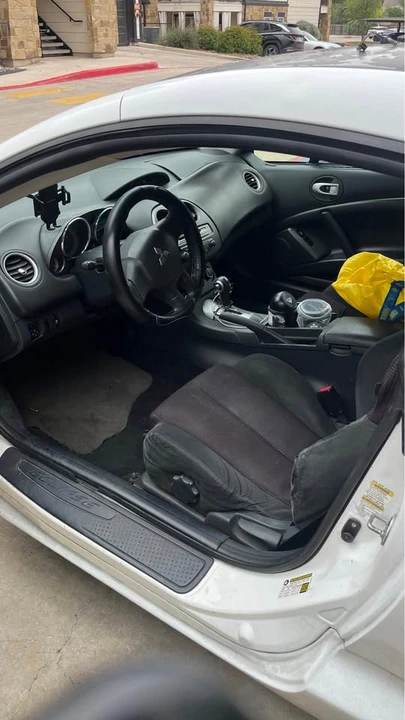 2012 Mitsubishi Eclipse 4th Gen - Image 7 of 10