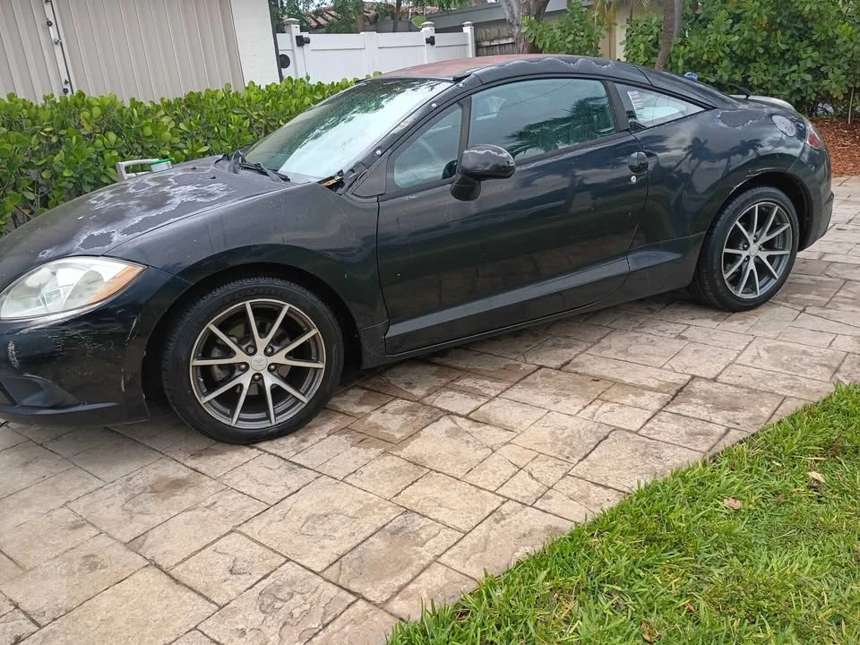 2012 Mitsubishi Eclipse 4th Gen - Image 4 of 4