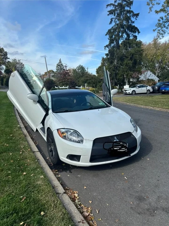 2012 Mitsubishi Eclipse 4th Gen - Image 6 of 7