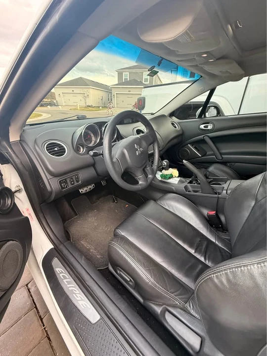 2012 Mitsubishi Eclipse 4th Gen - Image 10 of 20