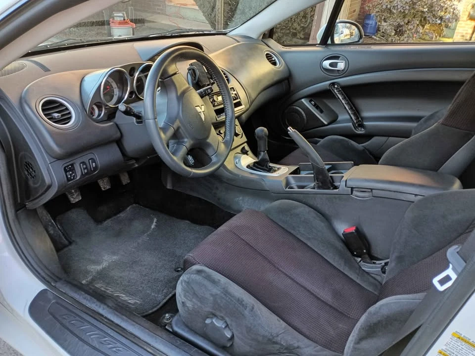 2012 Mitsubishi Eclipse 4th Gen - Image 8 of 10