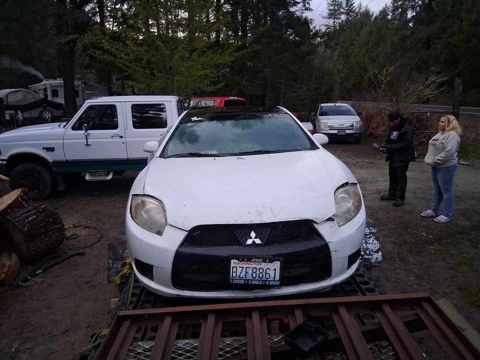 2012 Mitsubishi Eclipse 4th Gen - Image 4 of 4