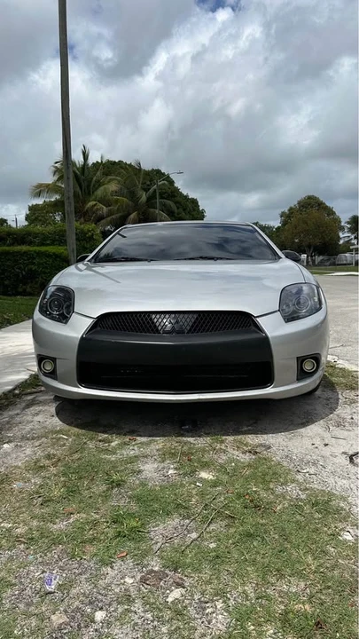 2012 Mitsubishi Eclipse 4th Gen - Image 3 of 12