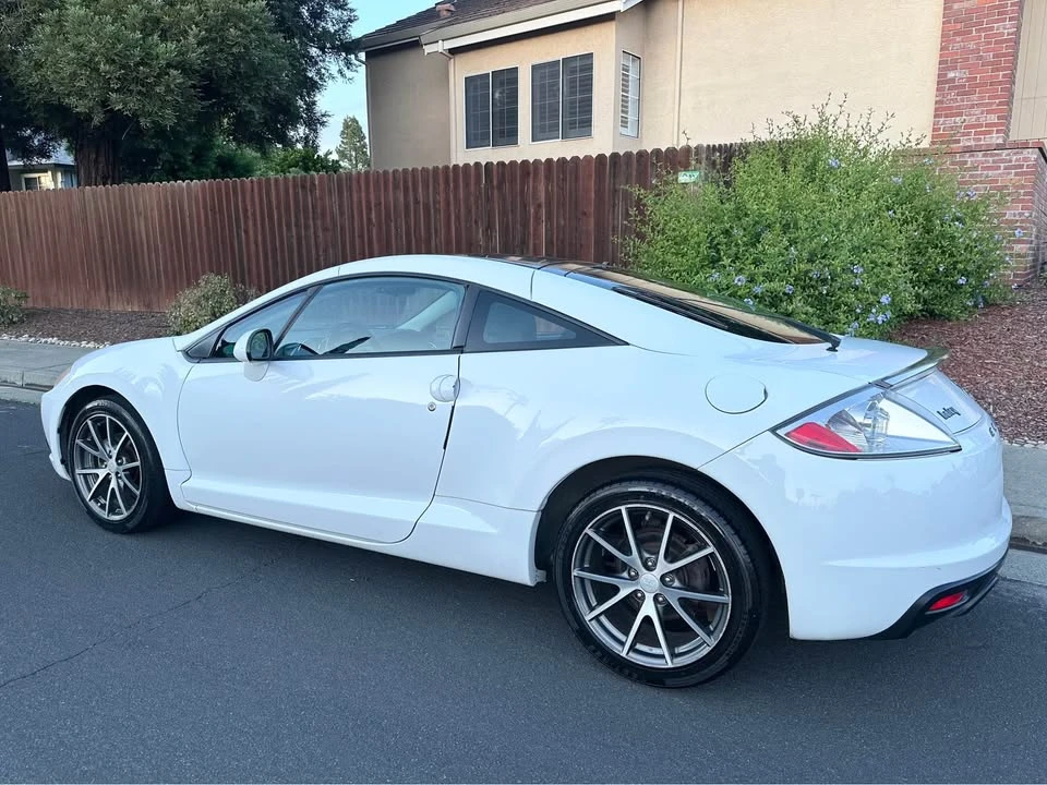 2012 Mitsubishi Eclipse 4th Gen - Image 5 of 9