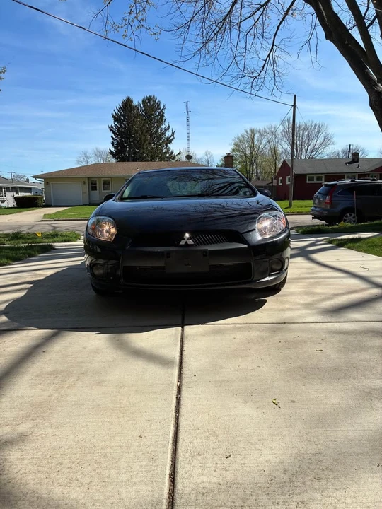 2012 Mitsubishi Eclipse 4th Gen - Image 3 of 12
