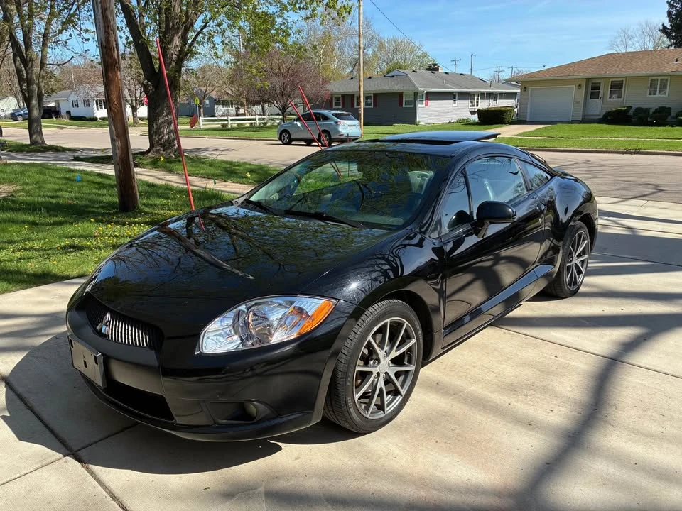 2012 Mitsubishi Eclipse 4th Gen - Image 2 of 12