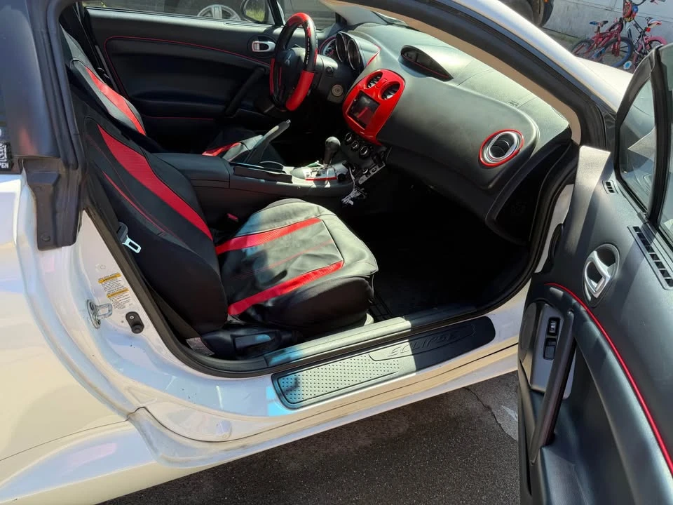 2012 Mitsubishi Eclipse 4th Gen - Image 16 of 20