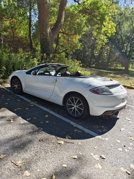 2012 Mitsubishi Eclipse 4th Gen - Image 3 of 19