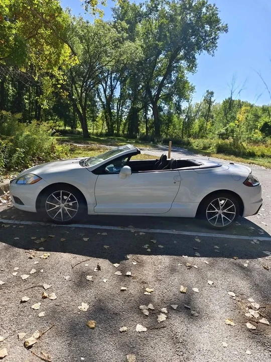 2012 Mitsubishi Eclipse 4th Gen - Image 2 of 19