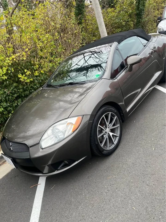 2012 Mitsubishi Eclipse 4th Gen - Image 3 of 5