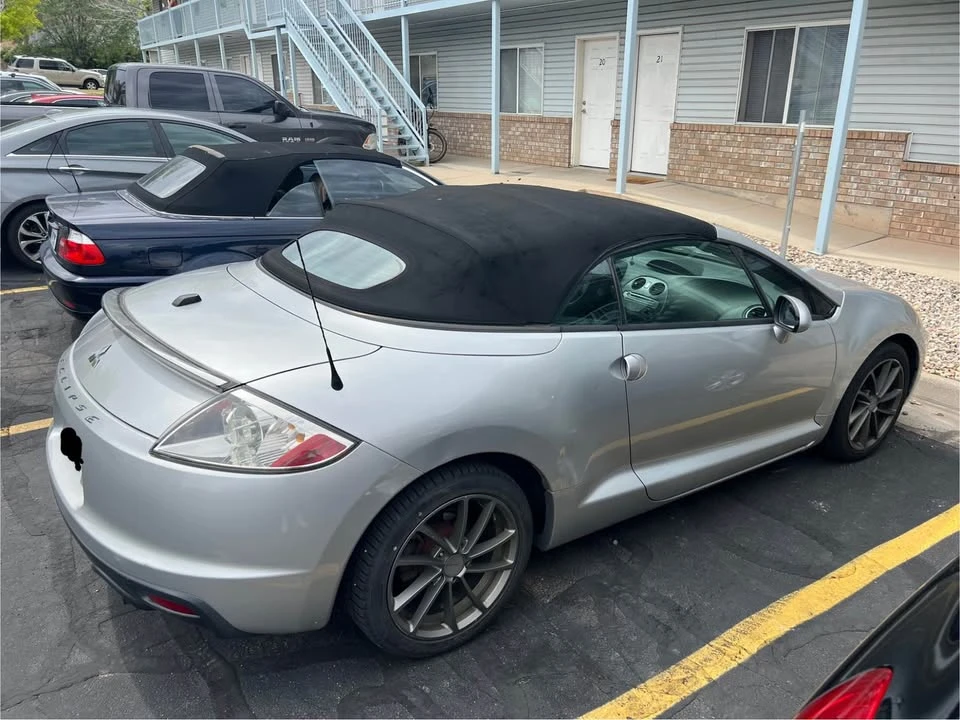 2012 Mitsubishi Eclipse 4th Gen - Image 3 of 10