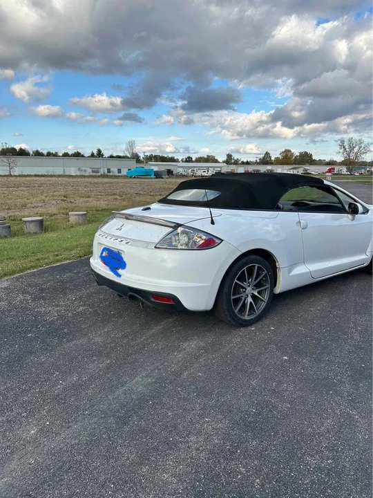 2012 Mitsubishi Eclipse 4th Gen - Image 3 of 7