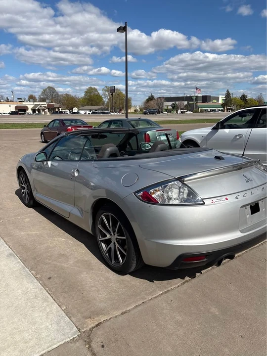 2012 Mitsubishi Eclipse 4th Gen - Image 4 of 13