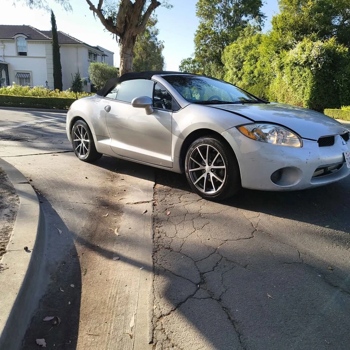 2012 Mitsubishi Eclipse 4th Gen - Image 2 of 6