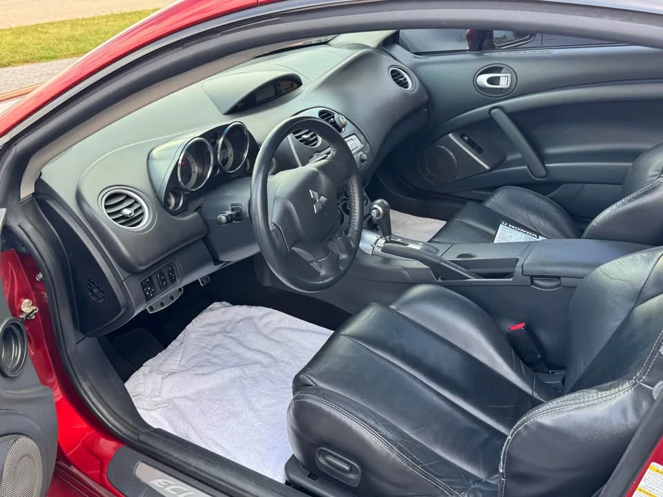 2012 Mitsubishi Eclipse 4th Gen - Image 4 of 7