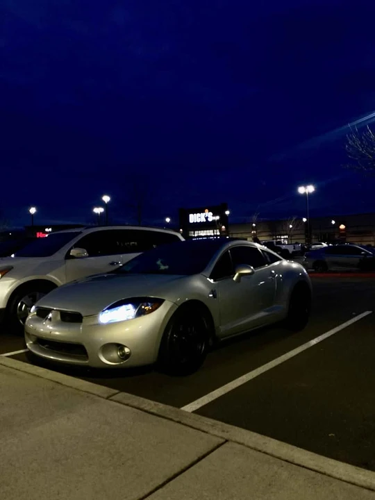 2012 Mitsubishi Eclipse 4th Gen - Image 5 of 5