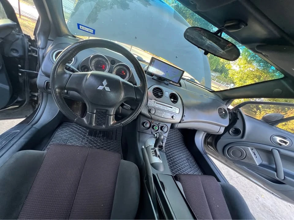 2012 Mitsubishi Eclipse 4th Gen - Image 8 of 21