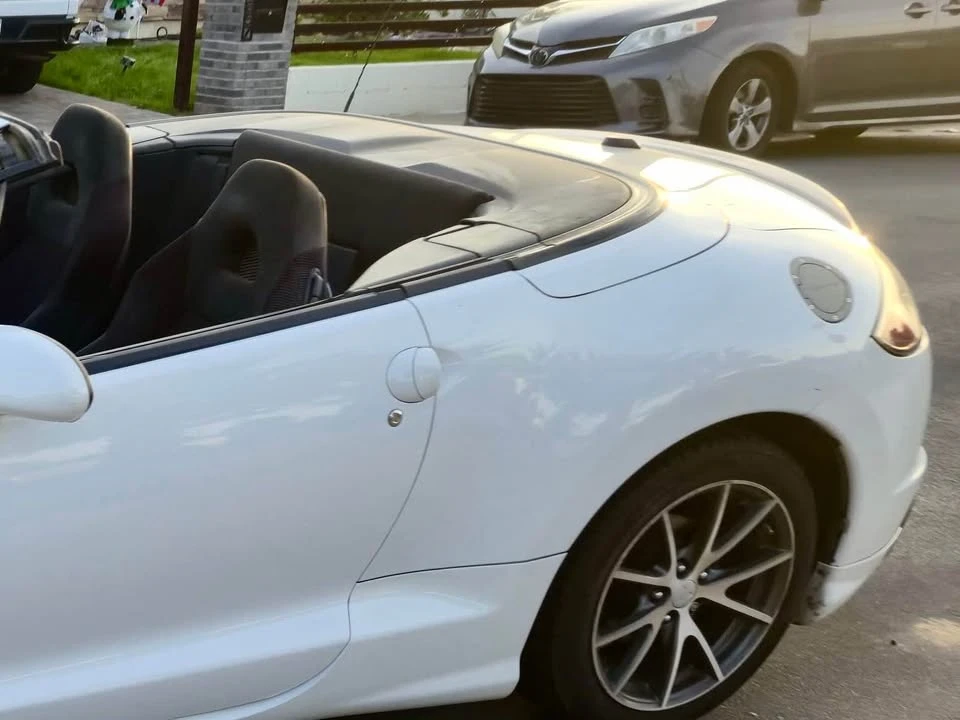 2012 Mitsubishi Eclipse 4th Gen - Image 3 of 4