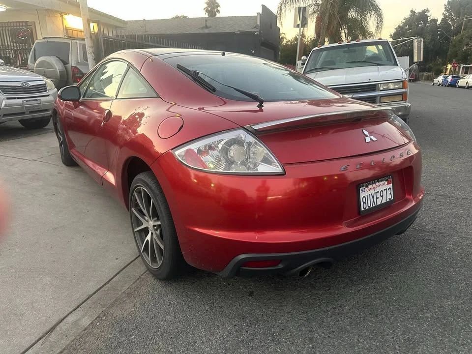 2012 Mitsubishi Eclipse 4th Gen - Image 4 of 10