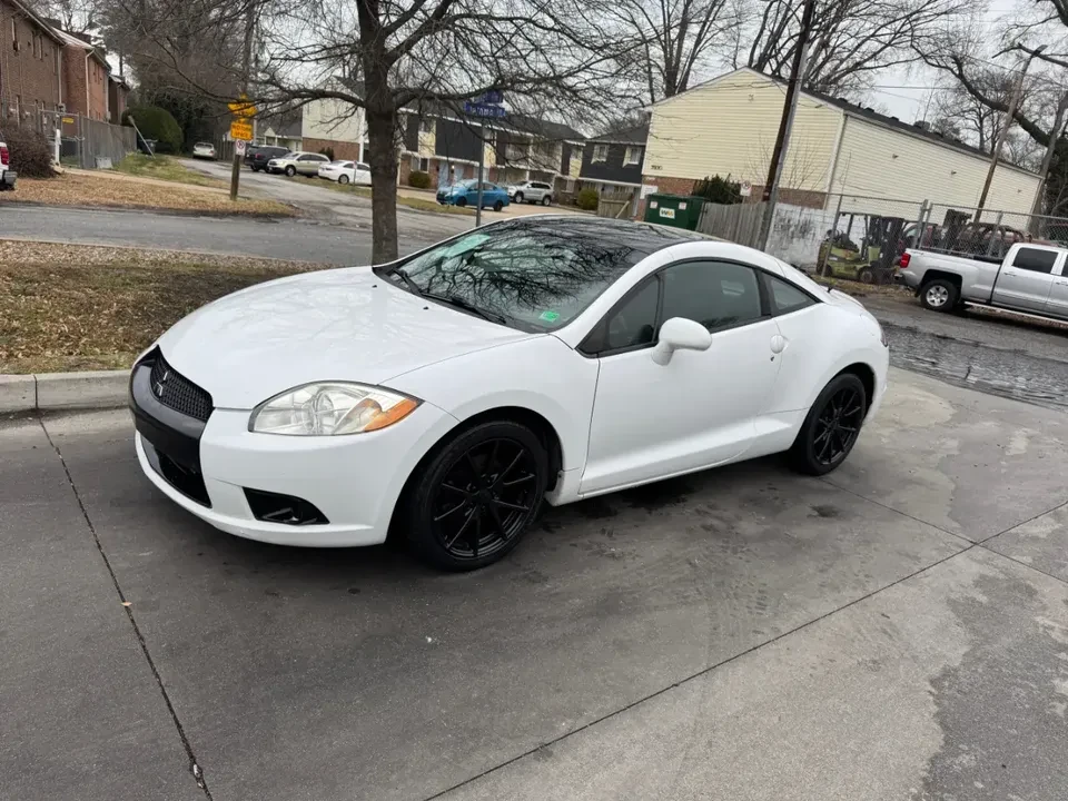 2012 Mitsubishi Eclipse 4th Gen - Image 4 of 12