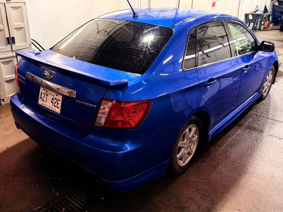 2012 Mitsubishi Chariot - Image 3 of 8