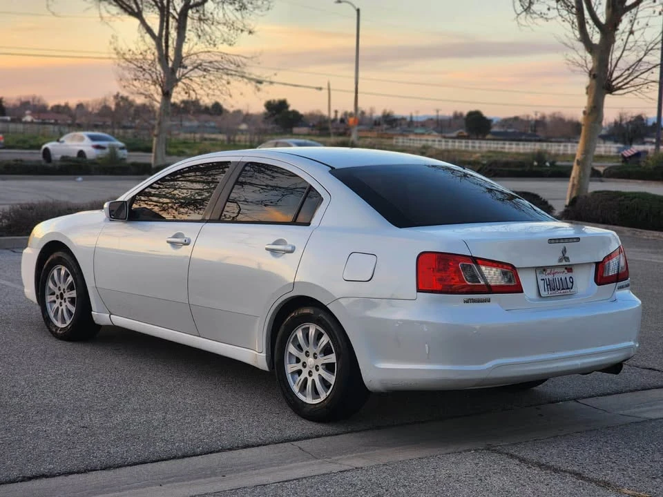2012 Mitsubishi Galant 9th Gen - Image 5 of 9