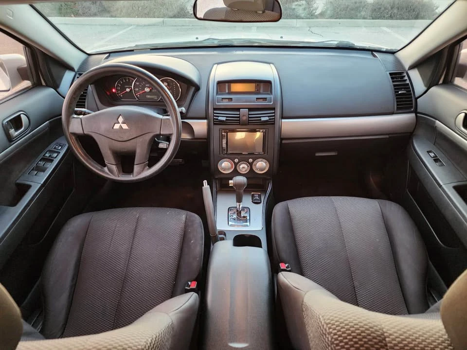 2012 Mitsubishi Galant 9th Gen - Image 9 of 9