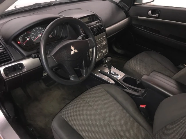2012 Mitsubishi Galant 9th Gen - Image 5 of 5