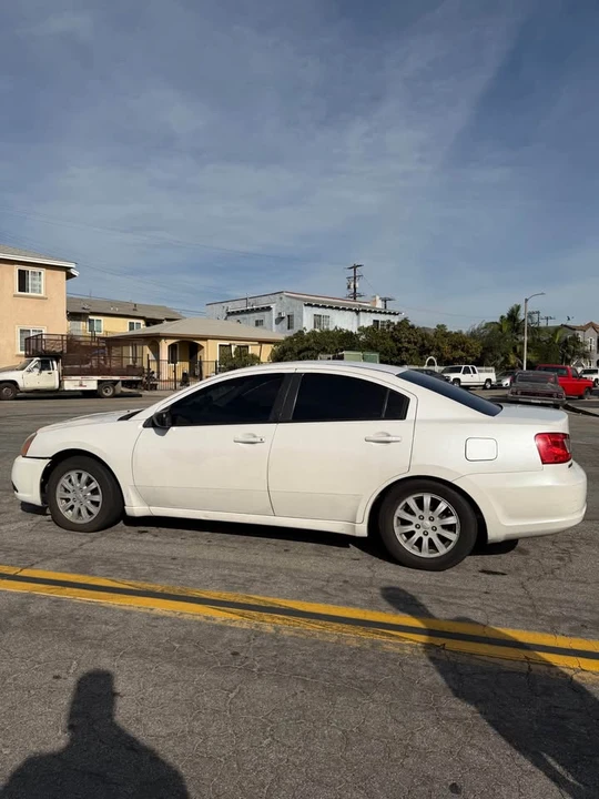 2012 Mitsubishi Galant 9th Gen - Image 3 of 12