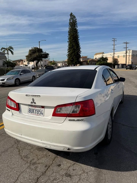 2012 Mitsubishi Galant 9th Gen - Image 5 of 12