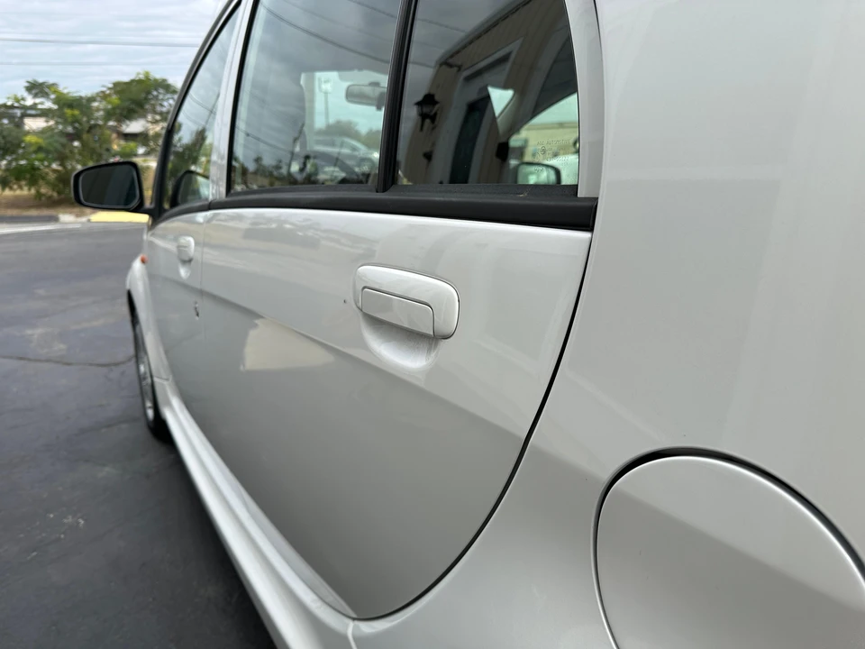 2012 Mitsubishi i-MiEV - Image 17 of 30