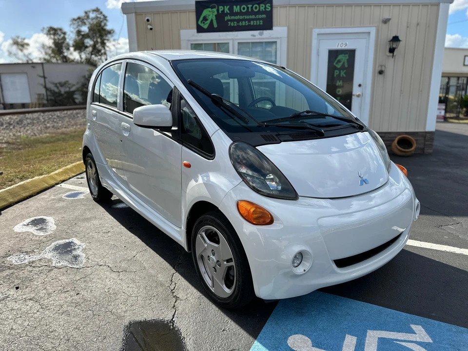2012 Mitsubishi i-MiEV - Image 14 of 30