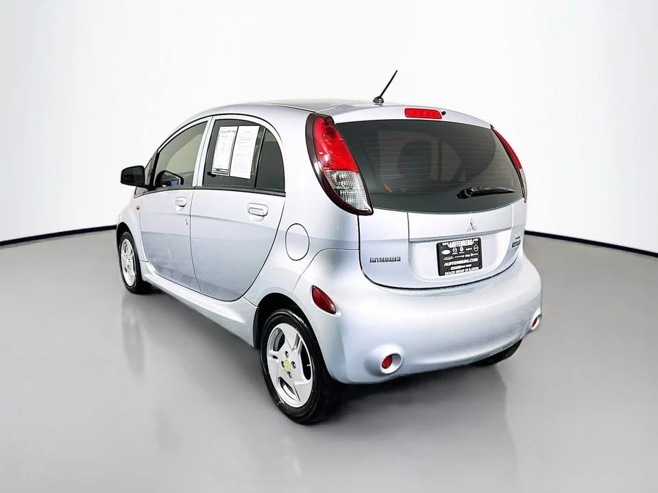 2012 Mitsubishi i-MiEV - Image 5 of 18