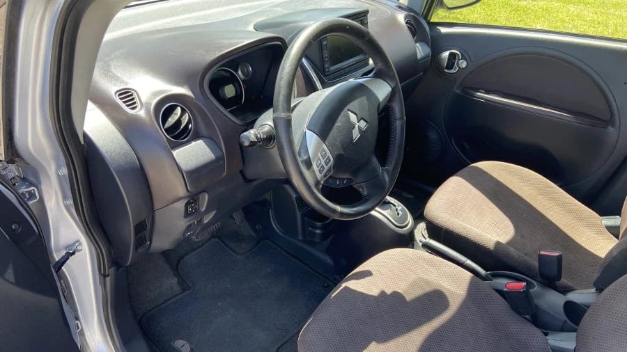2012 Mitsubishi i-MiEV - Image 3 of 15