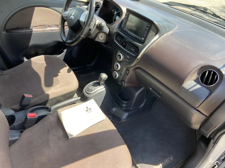 2012 Mitsubishi i-MiEV - Image 8 of 15