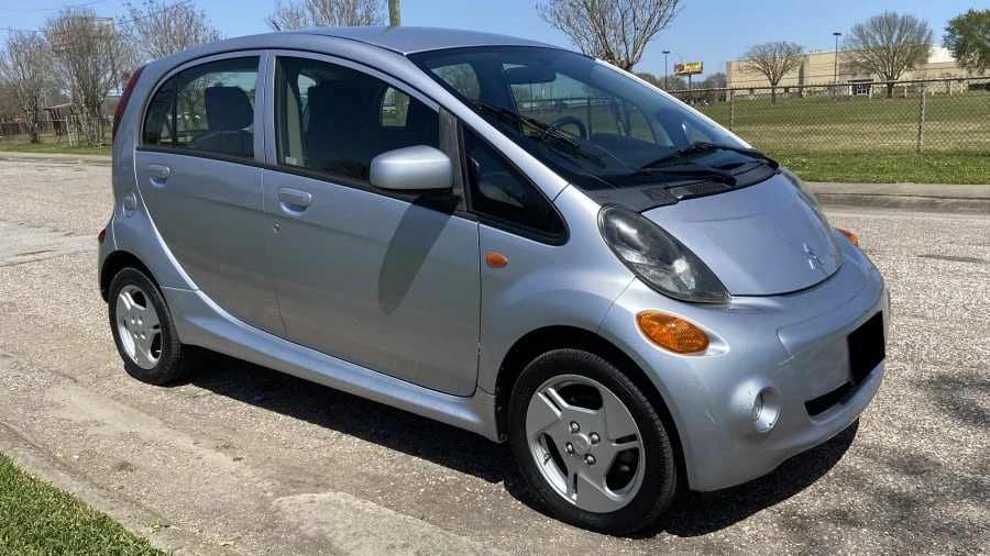2012 Mitsubishi i-MiEV - Image 15 of 15