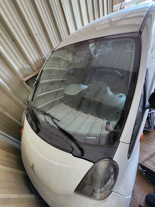 2012 Mitsubishi i-MiEV - Image 13 of 14