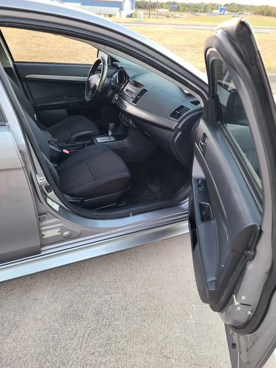 2012 Mitsubishi Lancer 10th Gen - Image 10 of 14