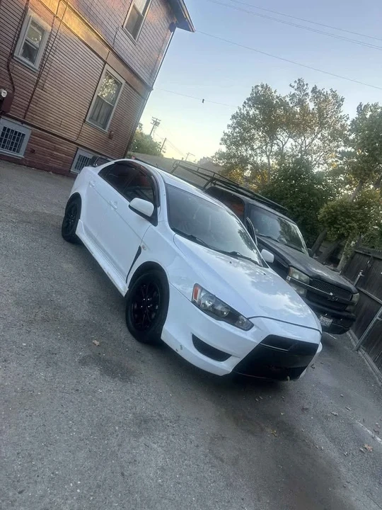 2012 Mitsubishi Lancer 9th Gen - Image 3 of 8