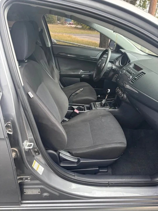 2012 Mitsubishi Lancer 8th Gen - Image 5 of 8