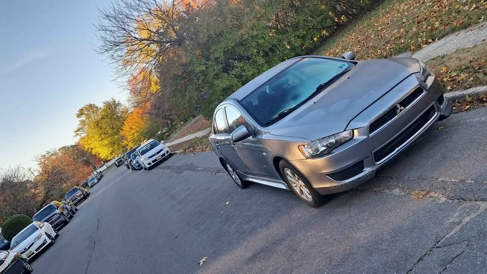 2012 Mitsubishi Lancer 9th Gen - Image 2 of 3