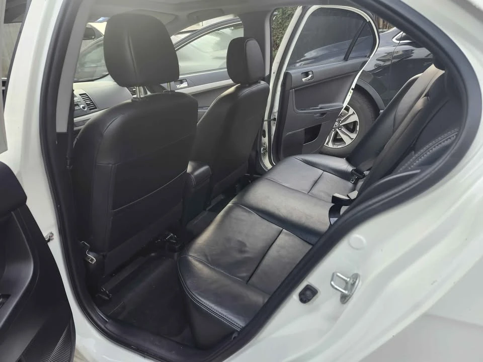 2012 Mitsubishi Lancer 9th Gen - Image 7 of 12
